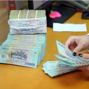 may-dem-tien-trong-hoat-dong-ngan-hang