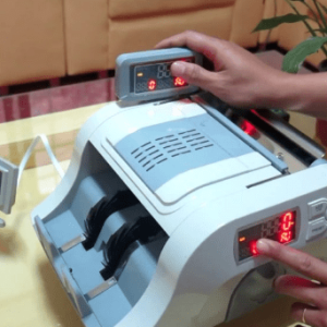 dich-vu-cung-cap-va-sua-chua-may-dem-tien-tan-noi-tai-quan-go-vap